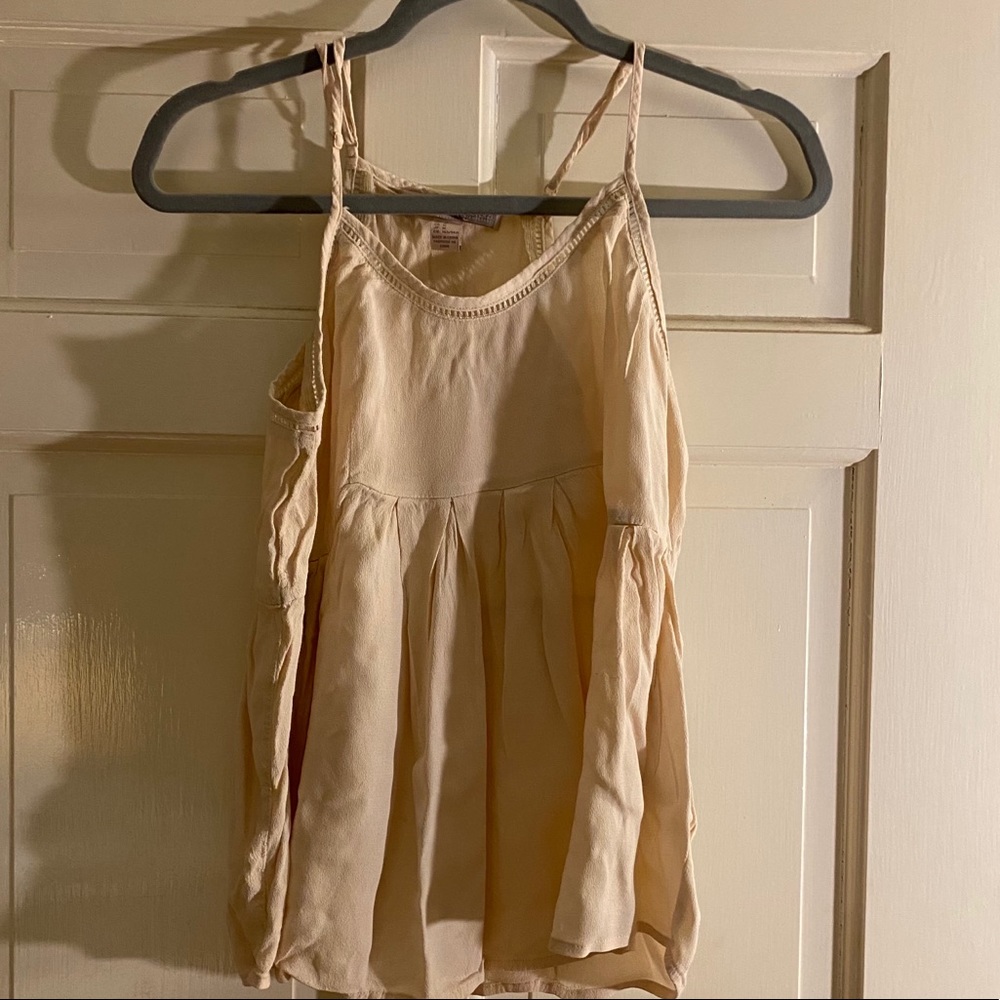 light pink tank